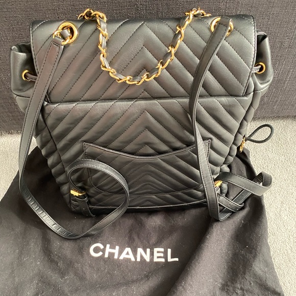 Chanel Chevron Urban City backpack medium - Picture 2 of 9